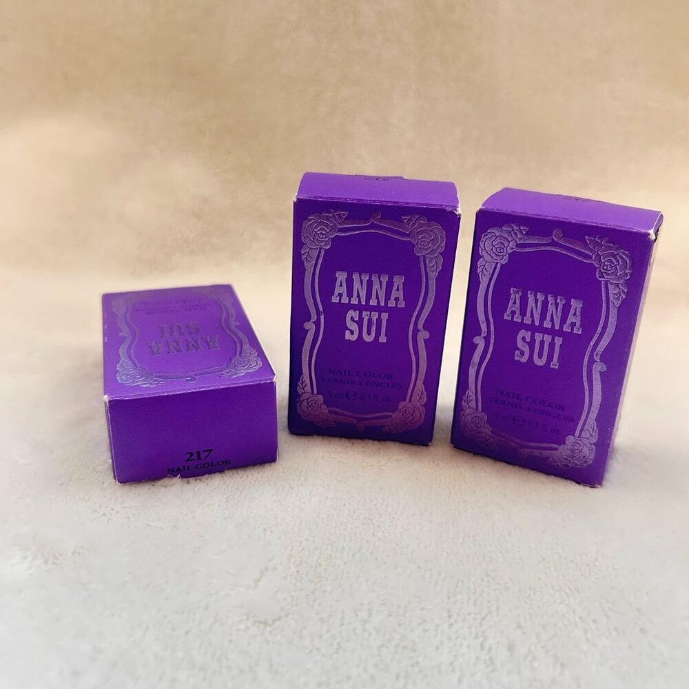 Anna Sui Iridescent Purple